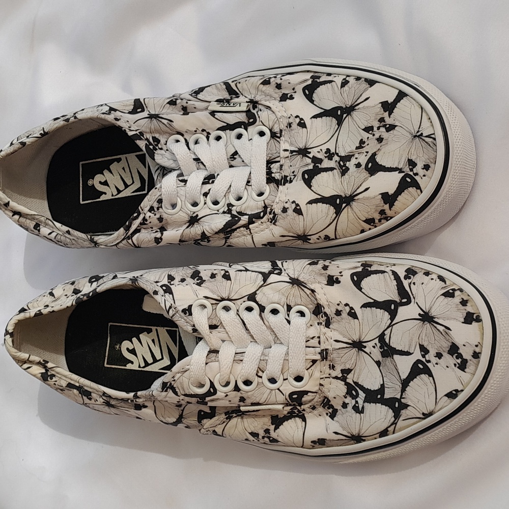 Butterfly Womens Vans Size 8.5